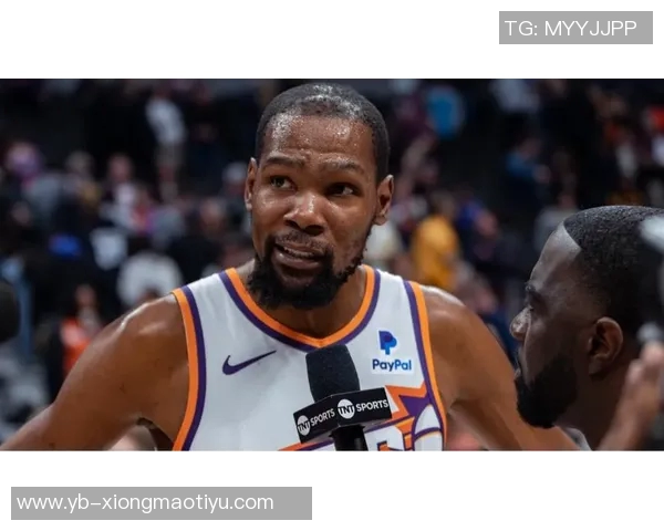 杜兰特赛季开局表现惊艳场均30分高效命中率限制对手运动战表现不佳