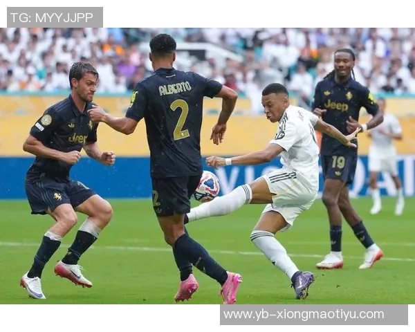 姆巴佩全场表现亮眼传射建功并贡献关键传球与过人评分高达86